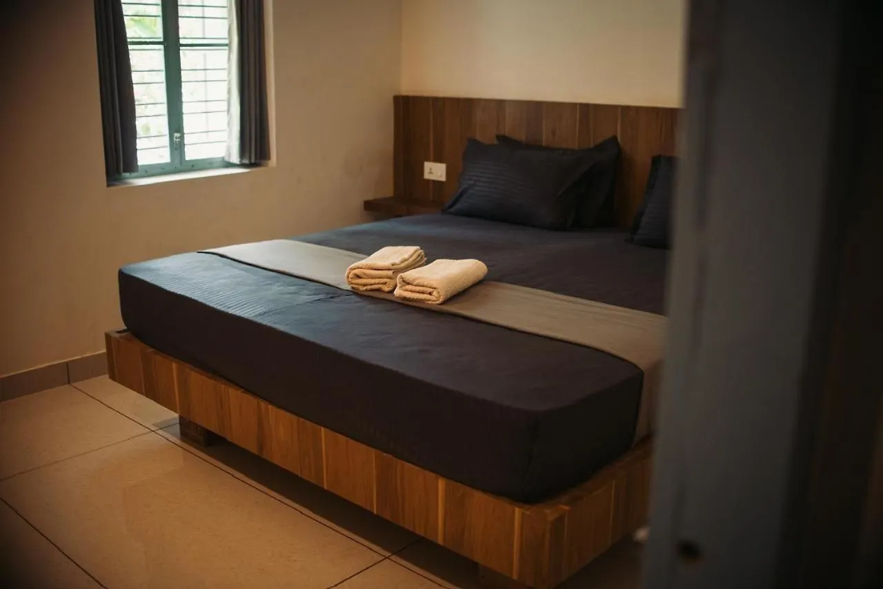 ****  Paddle Cult Surf & Yoga Hotel Varkala India